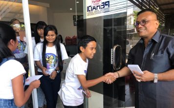 Berbagi Kasih dengan Anak Yatim, Panglima Hukum Togar Situmorang: I Fell Them