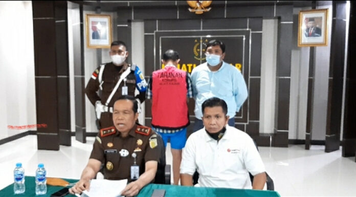 Mantan Kades Buronan Anggaran ADD Ditangkap Tim Tabur Kejati Kalbar
