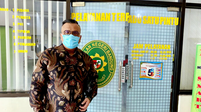 Kasus Gugatan No.45/Pdt.G/2021di PN Bandung Penggugat Wajib Hadir Sesuai Perma No.1 Tahun 2016