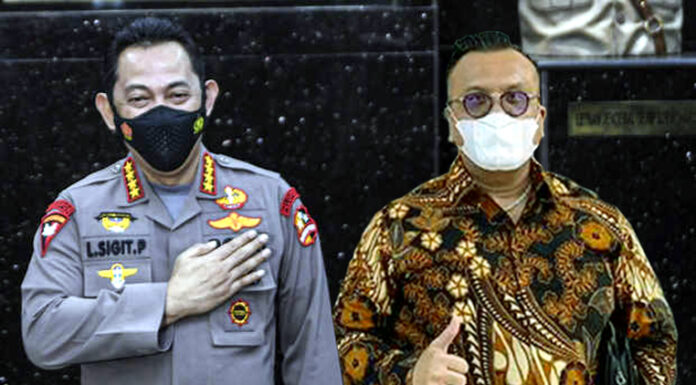 Masyarakat Pemilik SIM Kini Mudah Perpanjang, Togar Situmorang: Inovasi Kapolri Luar Biasa