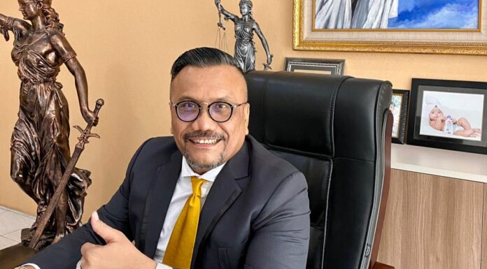 Perjalanan Panjang Togar Situmorang untuk Meraih Gelar Doktor di Masa Pandemi Covid-19