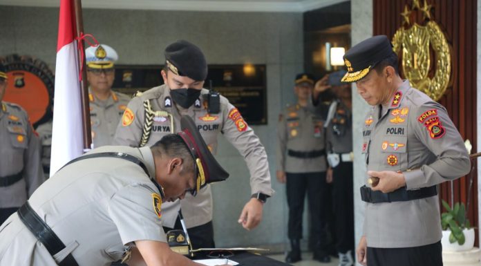 Kapolda Bali Pimpin Sertijab Dirreskrimsus Polda Bali