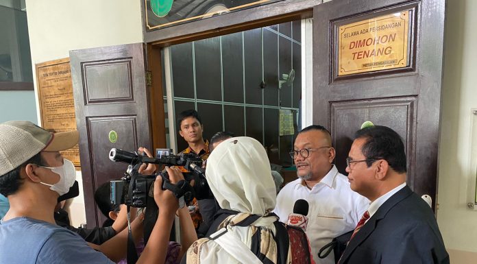 Jessica Iskandar dan Vincent Verhaag Merasa Ditipu, Kuasa Hukum Steven: Buktikan Dalil Itu