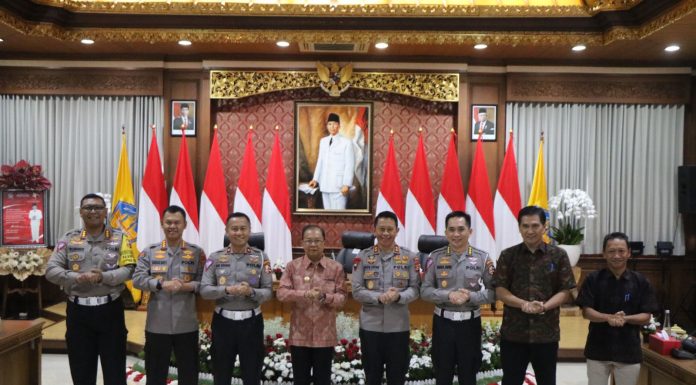Pemprov Bali dan Polda Bali Teken Nota Kesepahaman Menuju Bali Smart Island