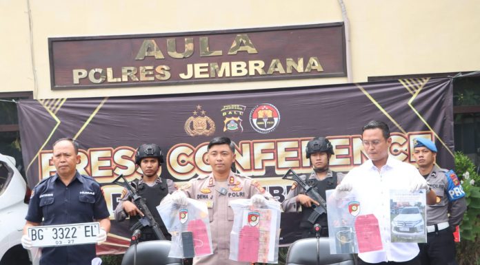 Embat Ratusan Juta melalui Transaksi Elektronik, Polres Jembrana Amankan Pelaku